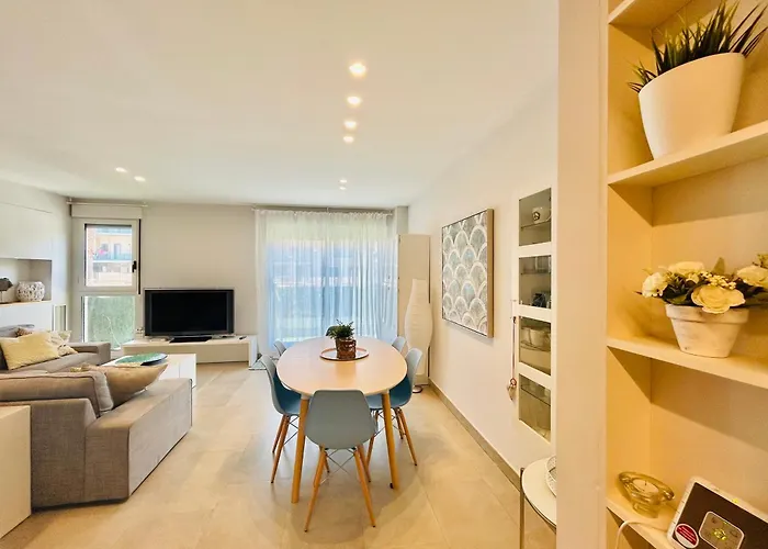 Wind Duplex شقة كامبريلس